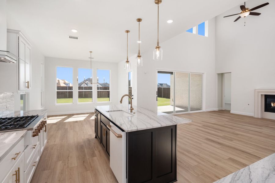 Furnished interior view inside a new home in Cambridge Crossing, Celina (Image 11).
