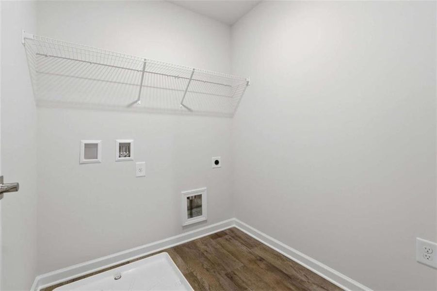 Spacious, unfurnished interior of a new home in Parkway James, Snellville (Image 28).