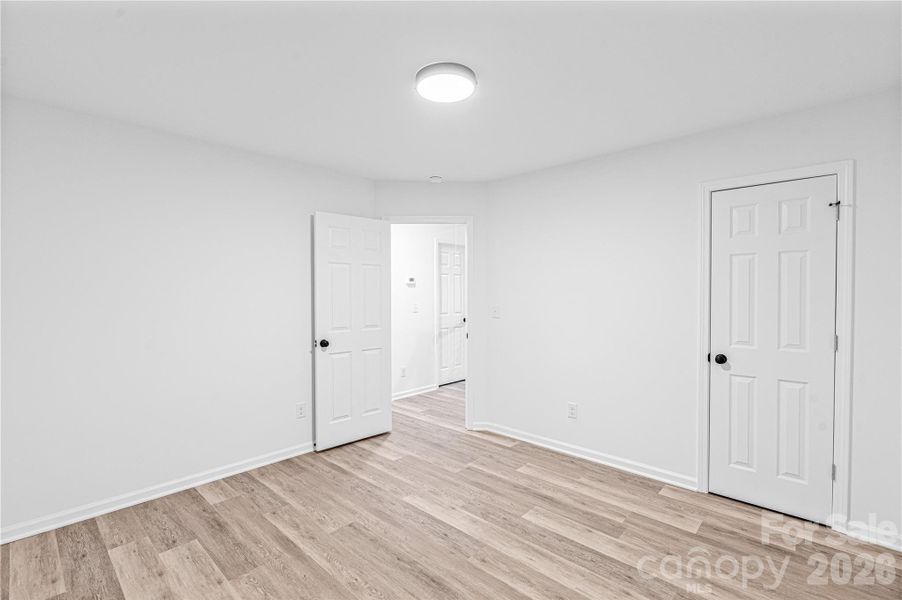 Spacious, unfurnished interior of a new home in , Cherryville (Image 21).