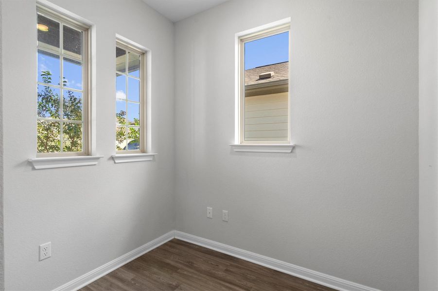 Spacious, unfurnished interior of a new home in The Ridge at Trinity Ranch, Elgin (Image 23).