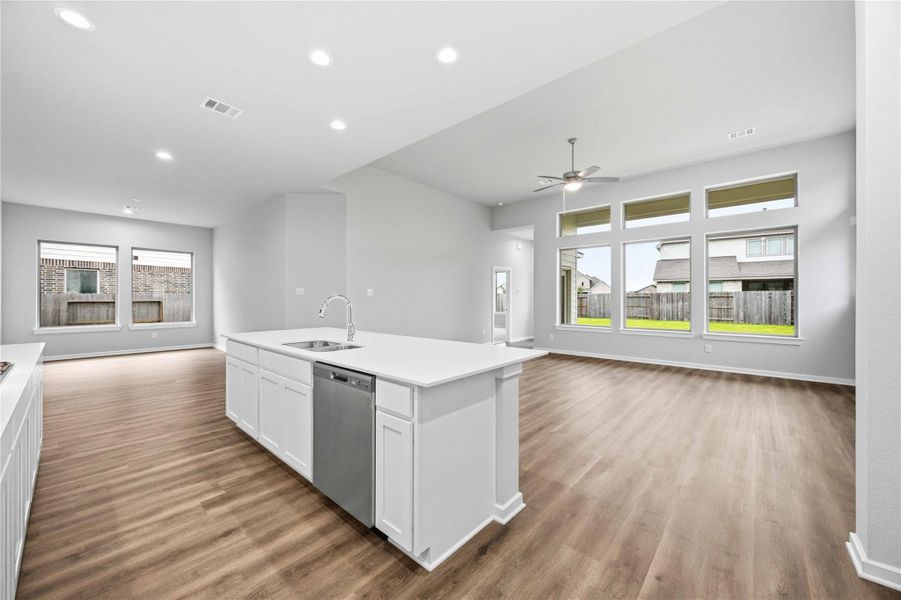 Furnished interior view inside a new home in Lago Mar  50'  &  55', Texas City (Image 9).