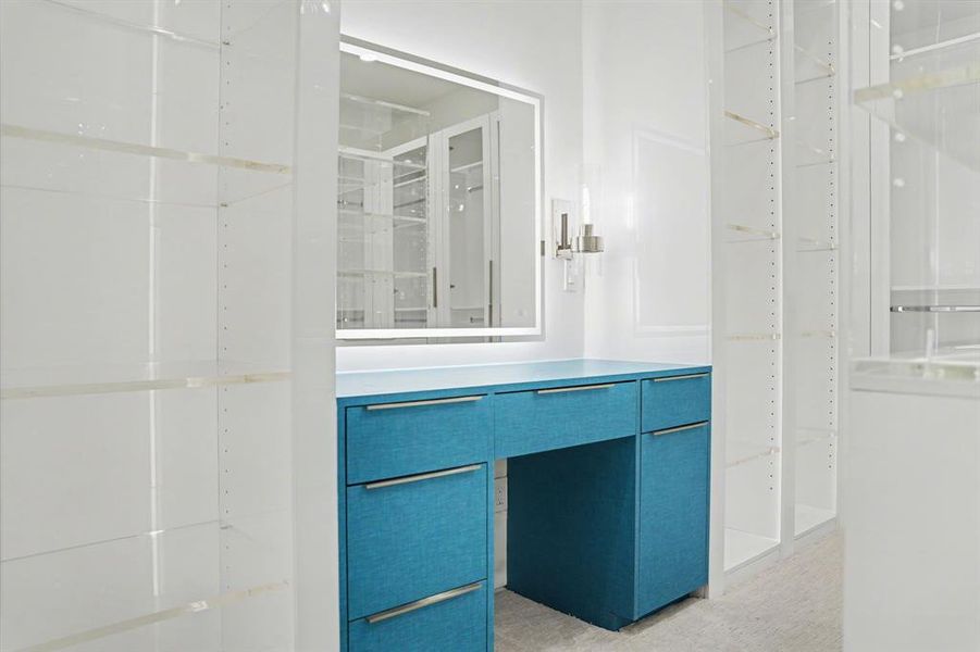 Furnished interior view inside a new home in , Dallas (Image 7).