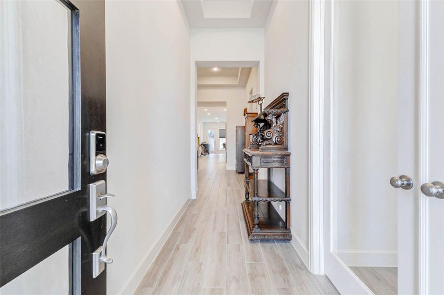 Furnished interior view inside a new home in Cross Creek West 55', Fulshear (Image 13).