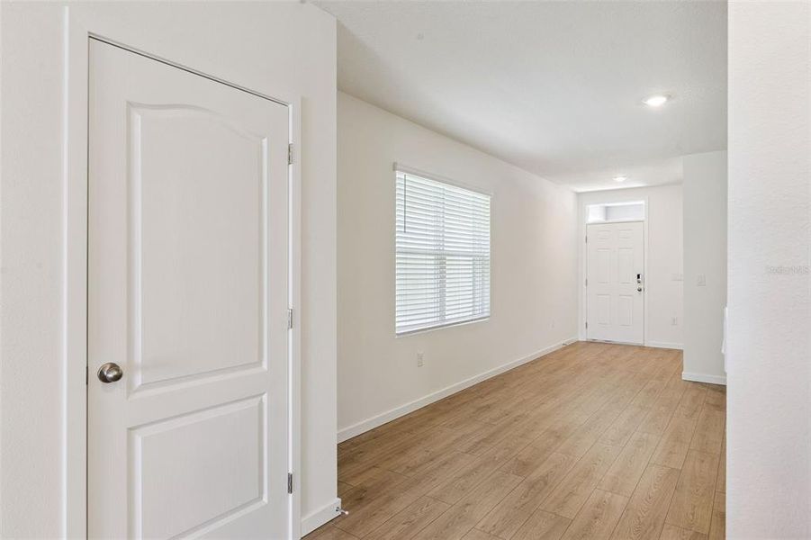 Spacious, unfurnished interior of a new home in , Port Orange (Image 28).