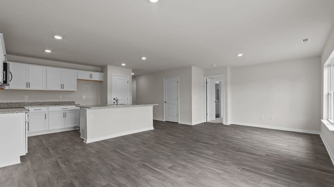 Image 22 of a home in Aspen Place.