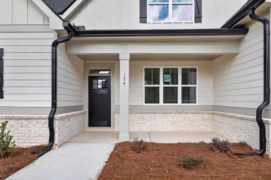 Exterior details and patio area of a home in , Commerce (Image 3).