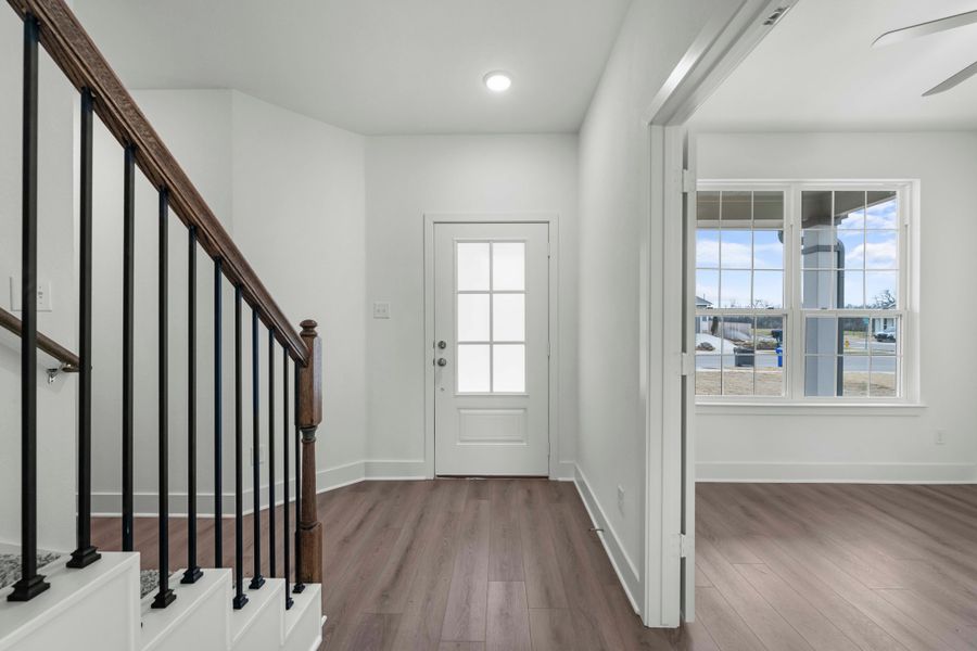 Spacious, unfurnished interior of a new home in Liberty Oaks, Waco (Image 7). Spacious, unfurnished interior of a new home in Liberty Oaks, Waco (Image 7).