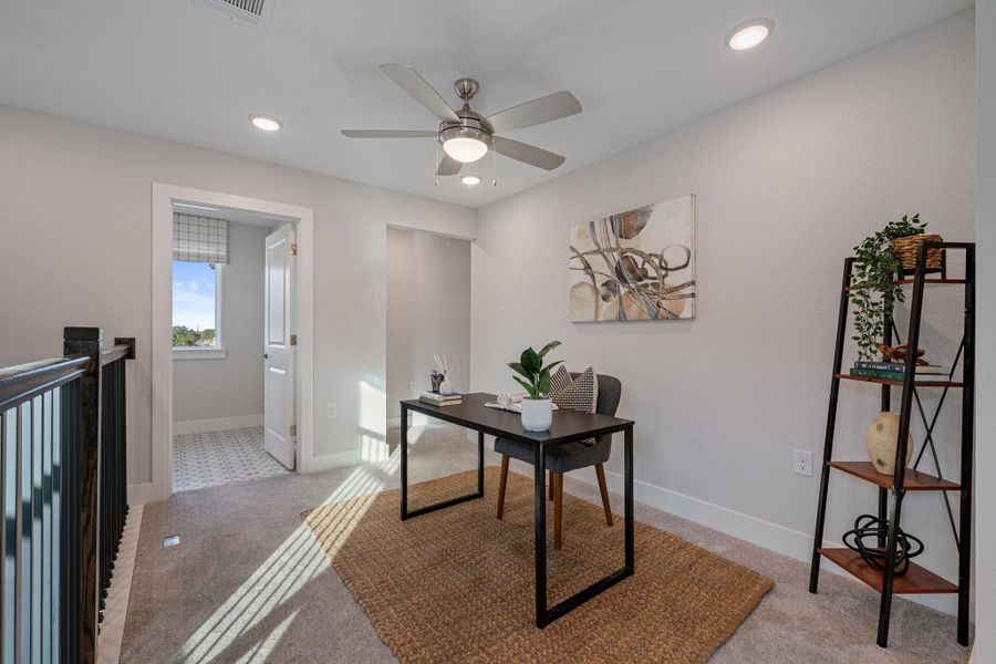 Furnished interior view inside a new home in Sarah's Creek, Pflugerville (Image 35).