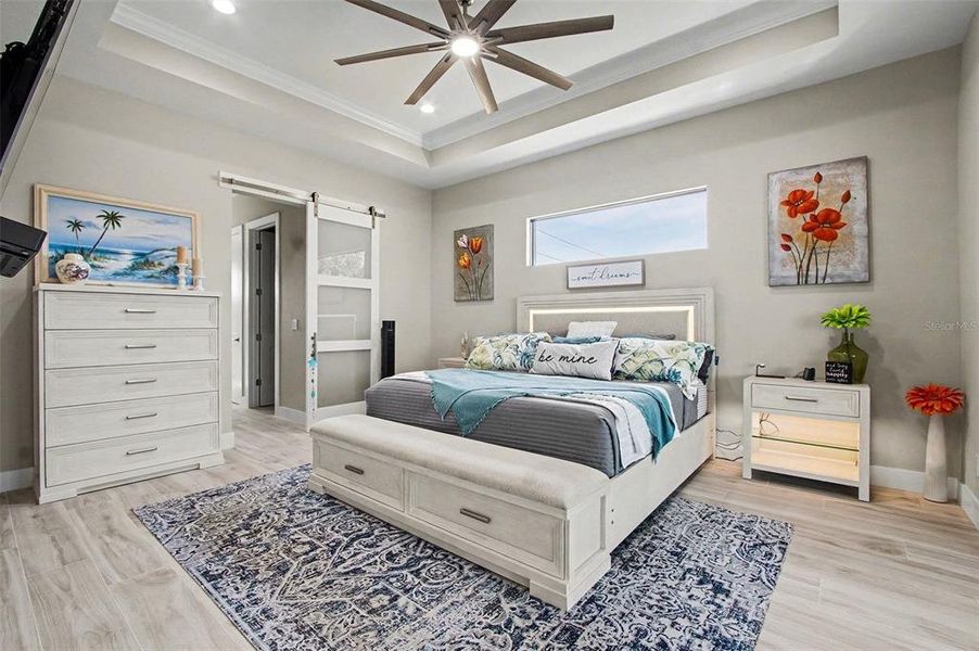 Furnished interior view inside a new home in , Cape Coral (Image 7).