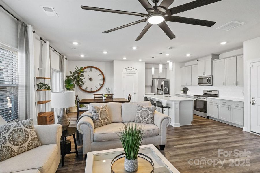 Open Floorplan Open Floorplan