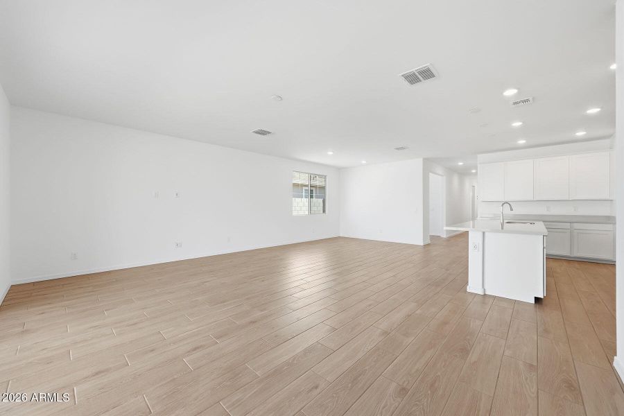 PHX_Empire Pointe_Lot 9055_Sepia_23042_G