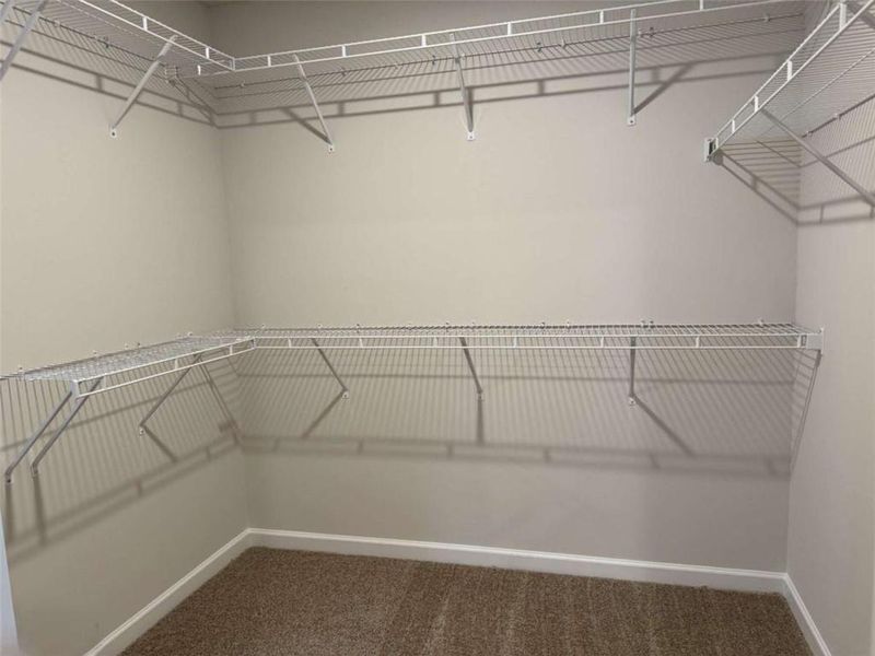 Spacious, unfurnished interior of a new home in Southern Hills, McDonough (Image 30).