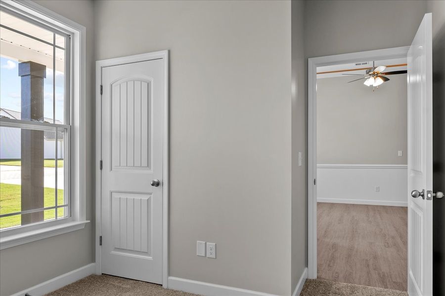 Representative unfurnished interior of a home built from the Cherokee by Enchanted Homes in Lonesome Dove, San Antonio (Image 24).