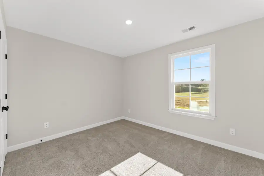 Spacious, unfurnished interior of a new home in Foxhall Landing, Easley (Image 31).
