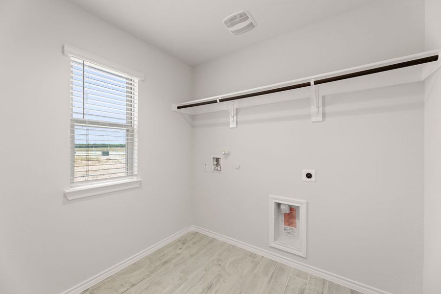 Representative exterior photo of a completed home built from the Austin by Impression Homes in Northspur, Terrell, TX (Image 13). Representative exterior photo of a completed home built from the Austin by Impression Homes in Northspur, Terrell, TX (Image 13).