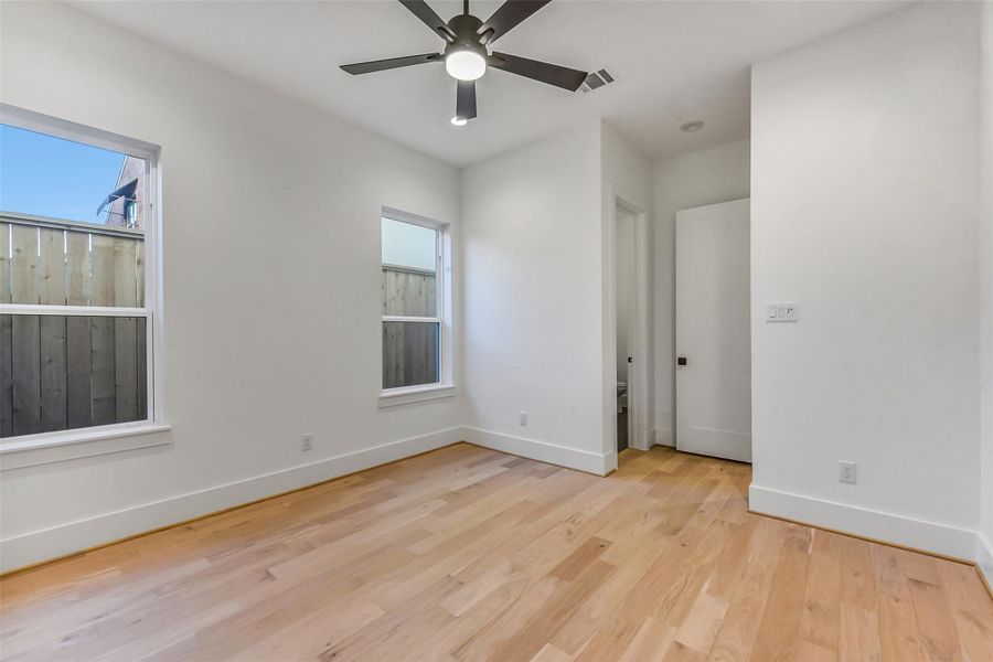 Spacious, unfurnished interior of a new home in , Houston (Image 45). Spacious, unfurnished interior of a new home in , Houston (Image 45).