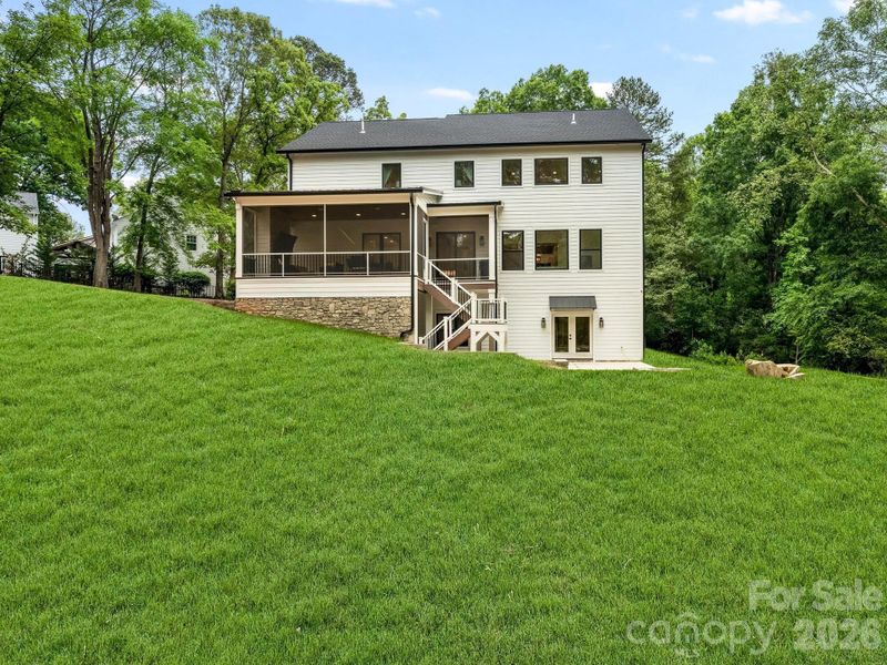 Exterior details and patio area of a home in , Charlotte (Image 21).