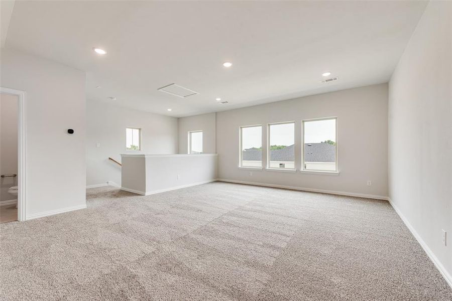 Spacious, unfurnished interior of a new home in Creekside of Crowley, Crowley (Image 13). Spacious, unfurnished interior of a new home in Creekside of Crowley, Crowley (Image 13).
