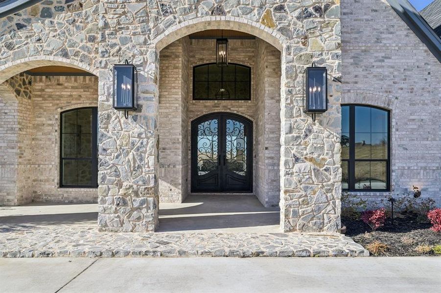 Exterior details and patio area of a home in , Aledo (Image 3).