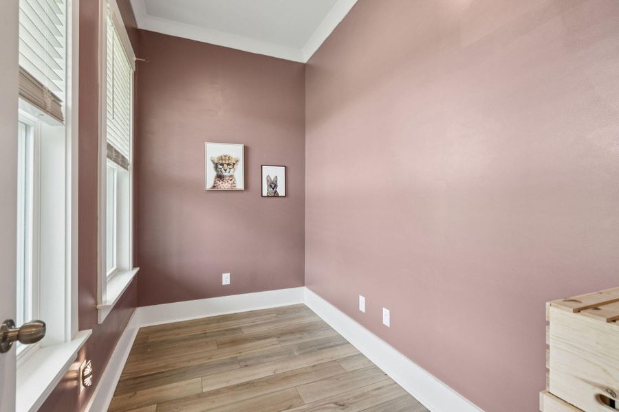 Spacious, unfurnished interior of a new home in , Huger (Image 19).