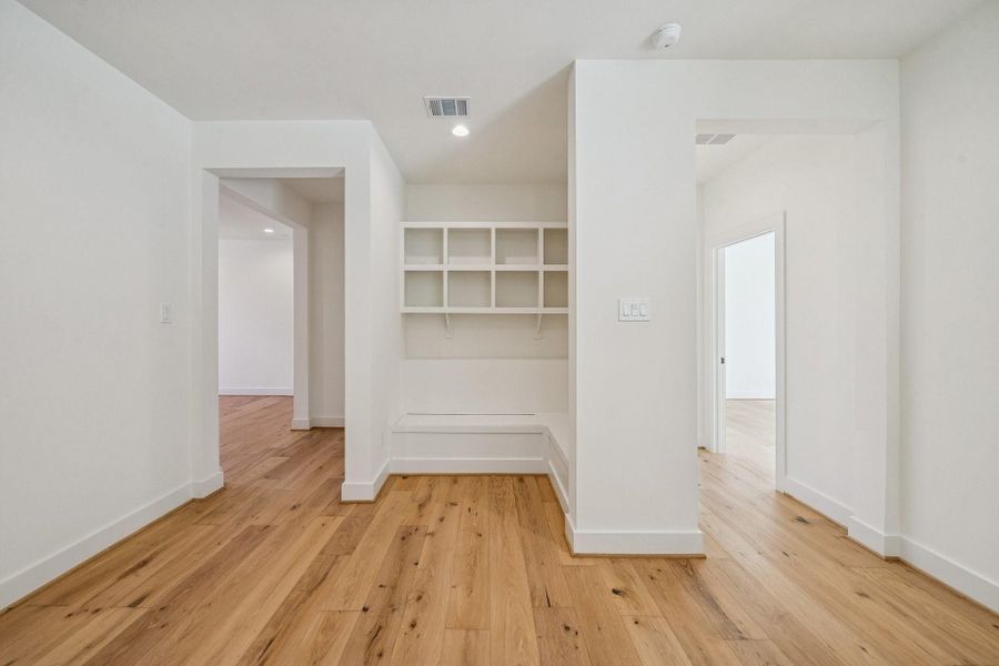Upstairs reading nook between the game room and a secondary bedroom. Upstairs reading nook between the game room and a secondary bedroom.