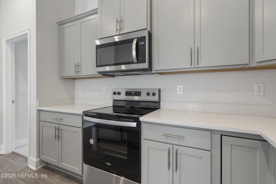 Furnished interior view inside a new home in Shadow Crest at Rolling Hills, Green Cove Springs (Image 11). Furnished interior view inside a new home in Shadow Crest at Rolling Hills, Green Cove Springs (Image 11).