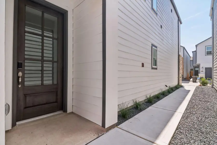 Photo is not of the actual home, but is an inspirational photo of builder’s model home and may depict options, furnishings, and/or decorator features that are not included