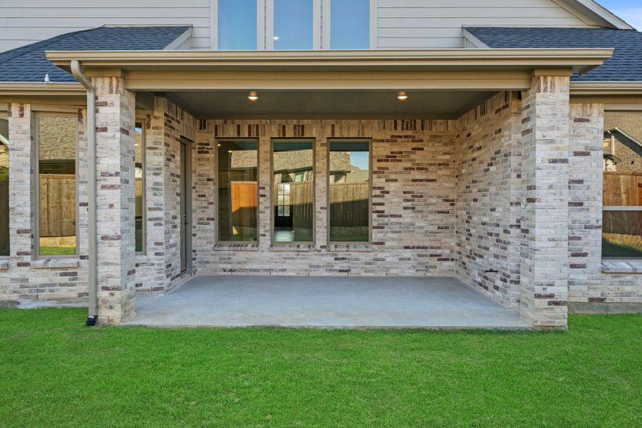 3,743sf New Home in Aubrey, TX. - Slide 5 3,743sf New Home in Aubrey, TX. - Slide 5
