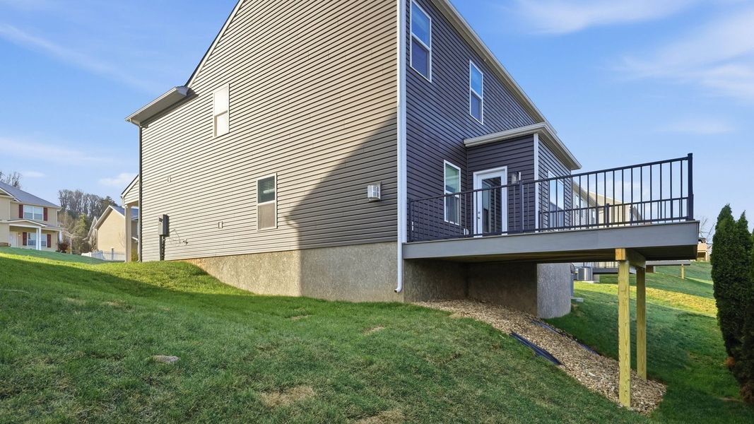 Exterior details and patio area of a home in Polo Fields, Kingsport (Image 4).
