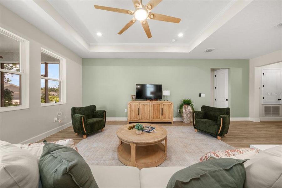 Furnished interior view inside a new home in , Sebring (Image 32).