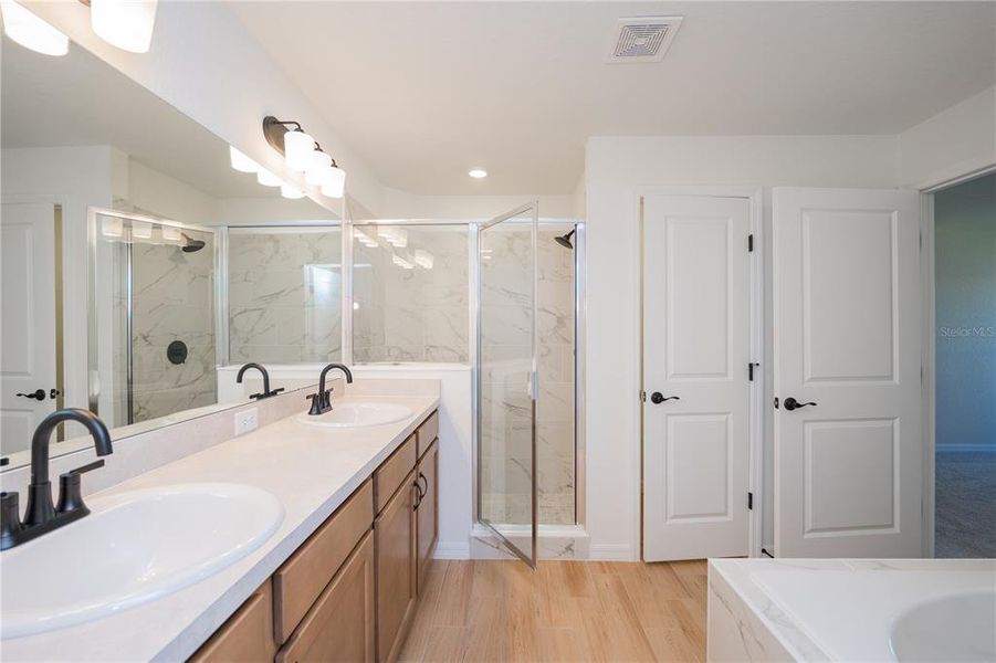 Furnished interior view inside a new home in , Sebring (Image 7).