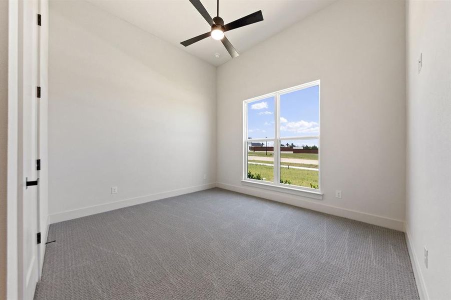 Spacious, unfurnished interior of a new home in , Red Oak (Image 22).