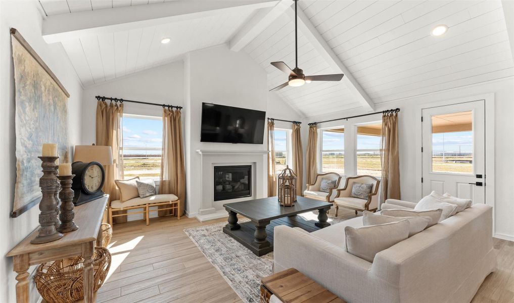 Cozy great room (*Photo not of actual home and used for illustration purposes only.)