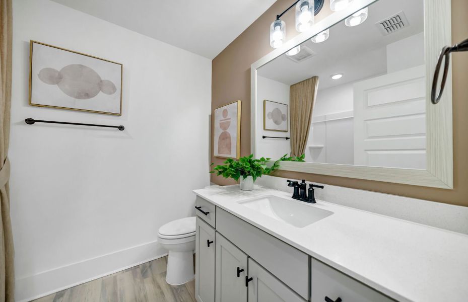 Furnished interior view inside a new home in Oakleaf Chase, Blythewood (Image 11).