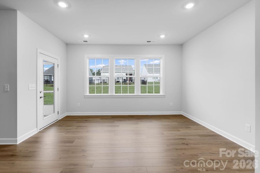 Spacious, unfurnished interior of a new home in Roselyn, Lancaster (Image 24). Spacious, unfurnished interior of a new home in Roselyn, Lancaster (Image 24).