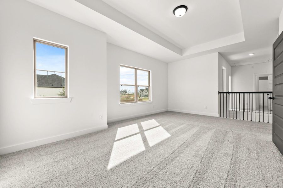 Spacious, unfurnished interior of a new home in , Katy (Image 26).