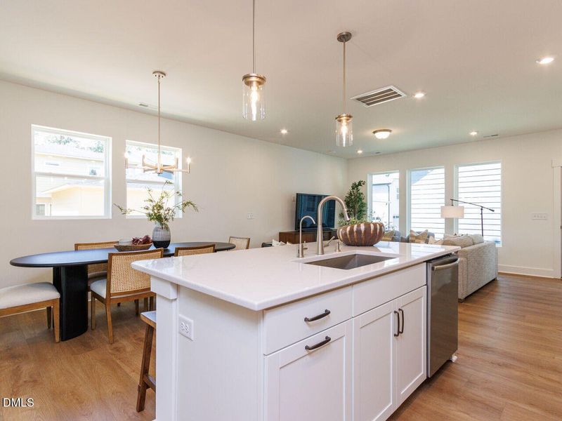 012-1280x960-kitchen 012-1280x960-kitchen