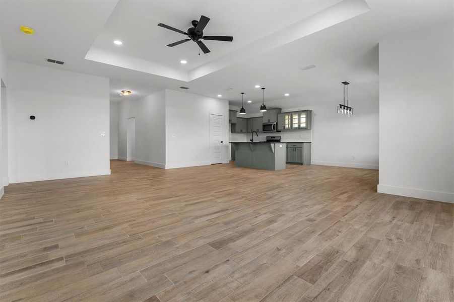 Spacious, unfurnished interior of a new home in , Lindale (Image 11). Spacious, unfurnished interior of a new home in , Lindale (Image 11).