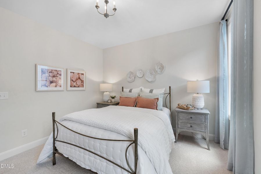 Guest bedroom