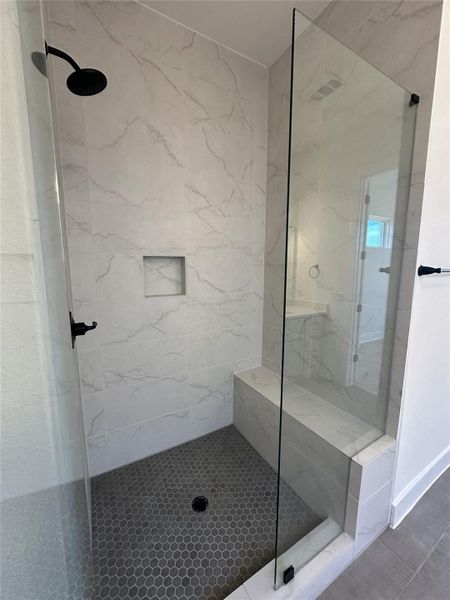 Home is under construction, not the actual photos – for illustrative purposes only. Please confirm features and color selections Home is under construction, not the actual photos – for illustrative purposes only. Please confirm features and color selections