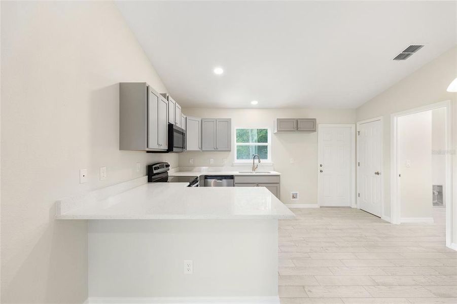 Furnished interior view inside a new home in , Ocala (Image 6).