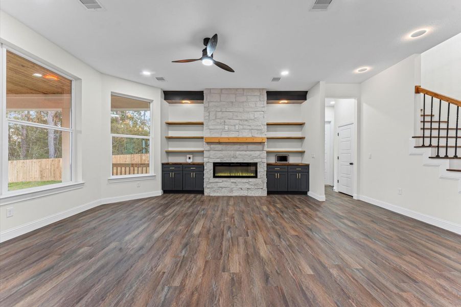 Spacious, unfurnished interior of a new home in , Magnolia (Image 20).