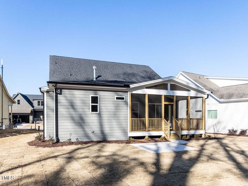 036-1280x960-exterior