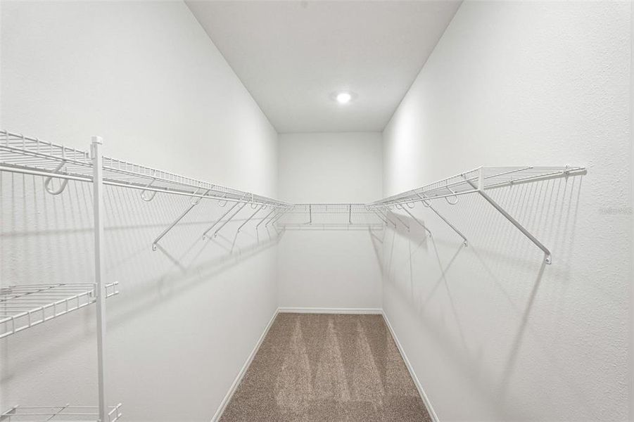 Spacious, unfurnished interior of a new home in Southpointe, Palmetto (Image 32). Spacious, unfurnished interior of a new home in Southpointe, Palmetto (Image 32).