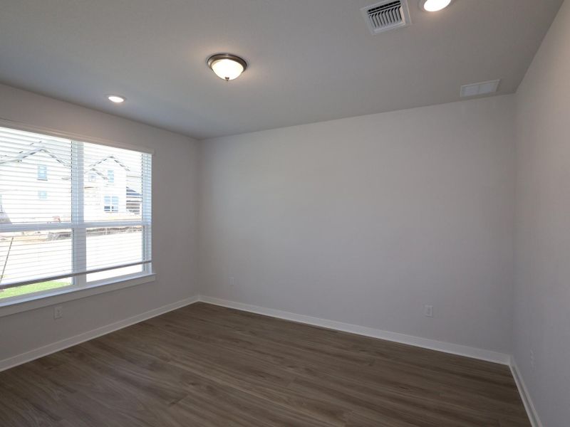 Spacious, unfurnished interior of a new home in Edgewood, Leander (Image 14). Spacious, unfurnished interior of a new home in Edgewood, Leander (Image 14).