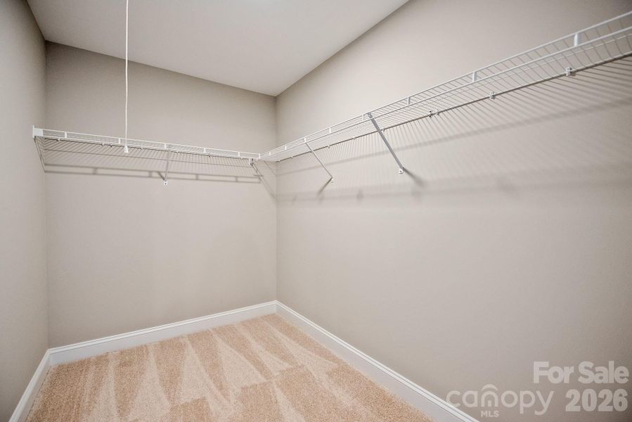 Spacious, unfurnished interior of a new home in , Landis (Image 25).