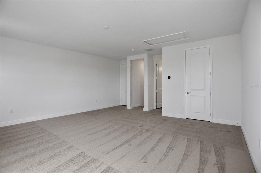 Spacious, unfurnished interior of a new home in Seaire, Parrish (Image 29).