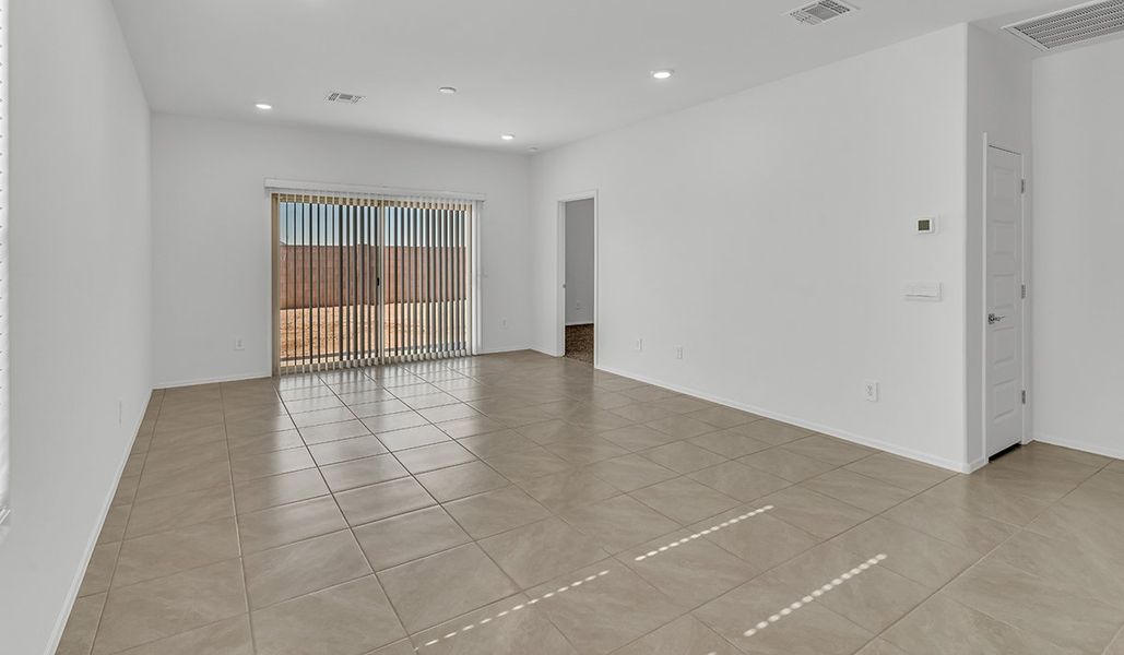 Spacious, unfurnished interior of a new home in Coronet at Gladden Farms, Marana (Image 16). Spacious, unfurnished interior of a new home in Coronet at Gladden Farms, Marana (Image 16).