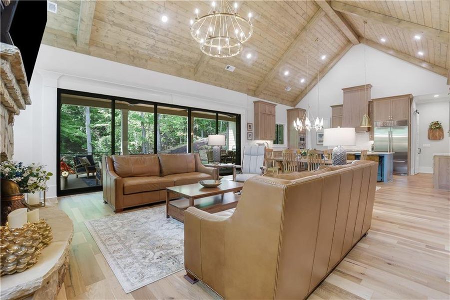 Image 82 of a home in .