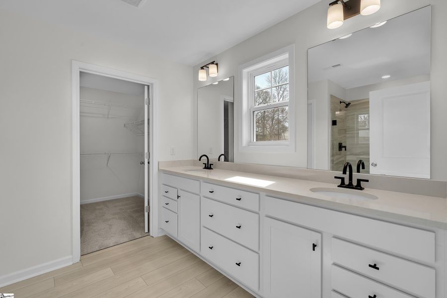 Furnished interior view inside a new home in Lynbrook, Boiling Springs (Image 9). Furnished interior view inside a new home in Lynbrook, Boiling Springs (Image 9).